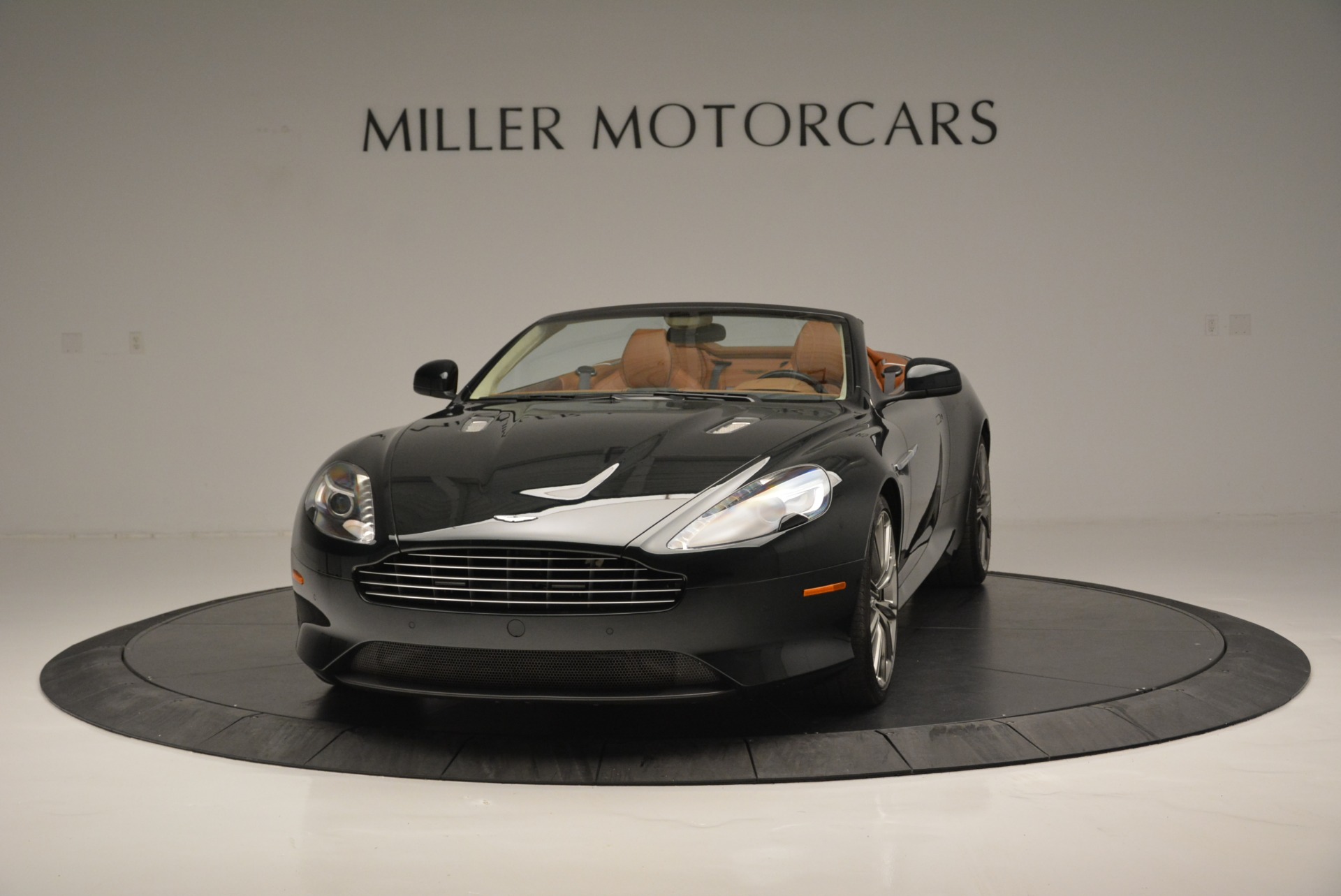 Used 2012 Aston Martin Virage Volante for sale Sold at Alfa Romeo of Westport in Westport CT 06880 1