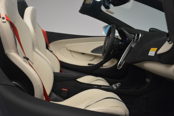 Used 2019 McLaren 570S Spider Convertible for sale Sold at Alfa Romeo of Westport in Westport CT 06880 27