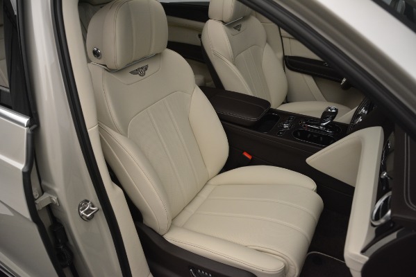 Used 2019 Bentley Bentayga V8 for sale Sold at Alfa Romeo of Westport in Westport CT 06880 27