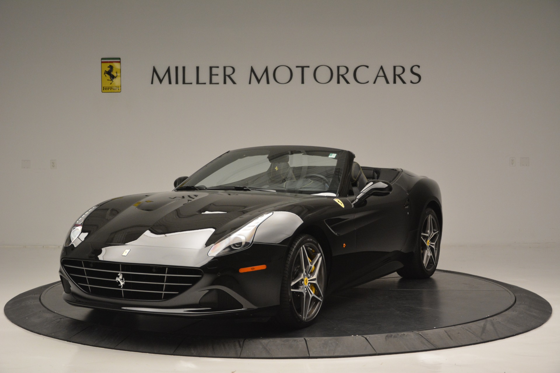 Used 2017 Ferrari California T Handling Speciale for sale Sold at Alfa Romeo of Westport in Westport CT 06880 1