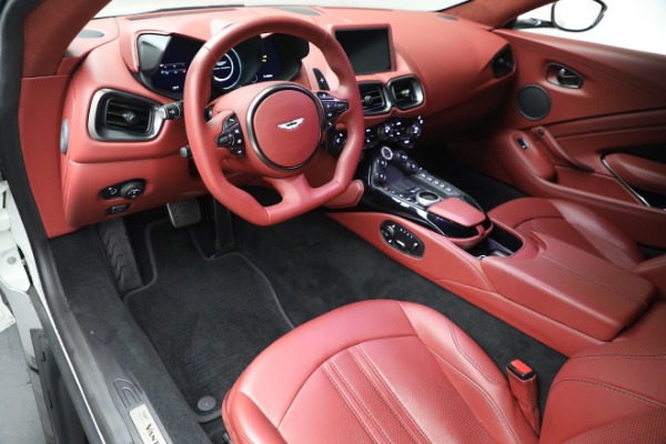 Used 2019 Aston Martin Vantage for sale $125,900 at Alfa Romeo of Westport in Westport CT 06880 13
