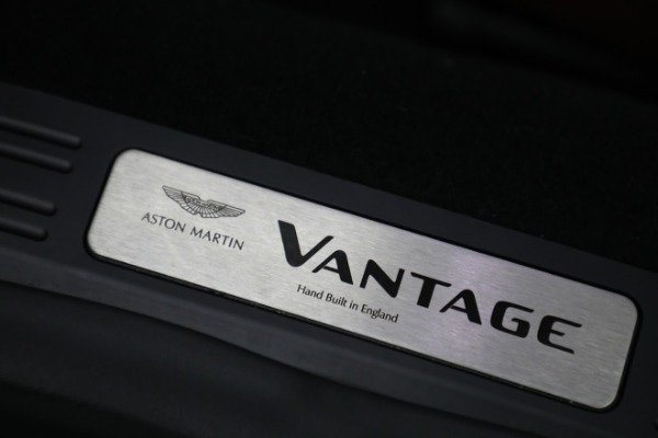 Used 2019 Aston Martin Vantage for sale $125,900 at Alfa Romeo of Westport in Westport CT 06880 16