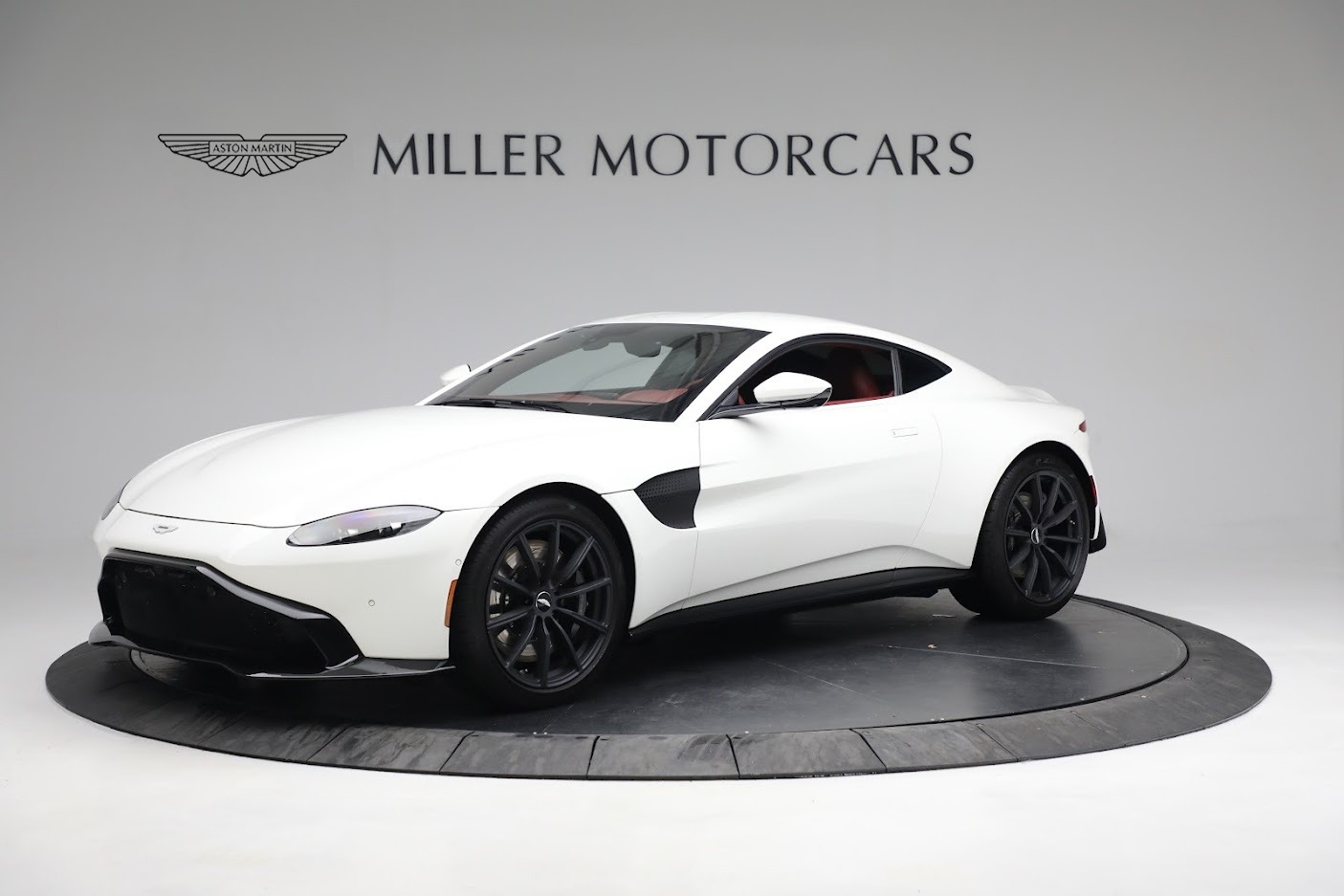 Used 2019 Aston Martin Vantage for sale Sold at Alfa Romeo of Westport in Westport CT 06880 1