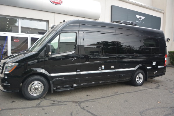 Used 2014 Mercedes-Benz Sprinter 3500 Airstream Lounge Extended for sale Sold at Alfa Romeo of Westport in Westport CT 06880 2