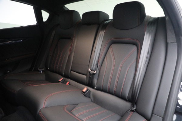 Used 2019 Maserati Quattroporte S Q4 GranLusso for sale $68,900 at Alfa Romeo of Westport in Westport CT 06880 24