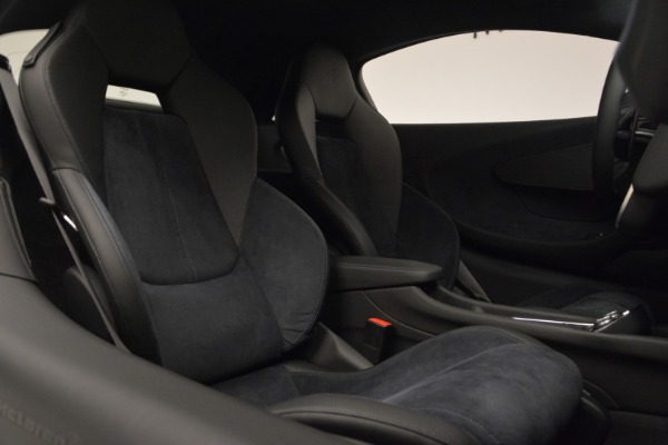 Used 2017 McLaren 570S Coupe for sale Sold at Alfa Romeo of Westport in Westport CT 06880 20