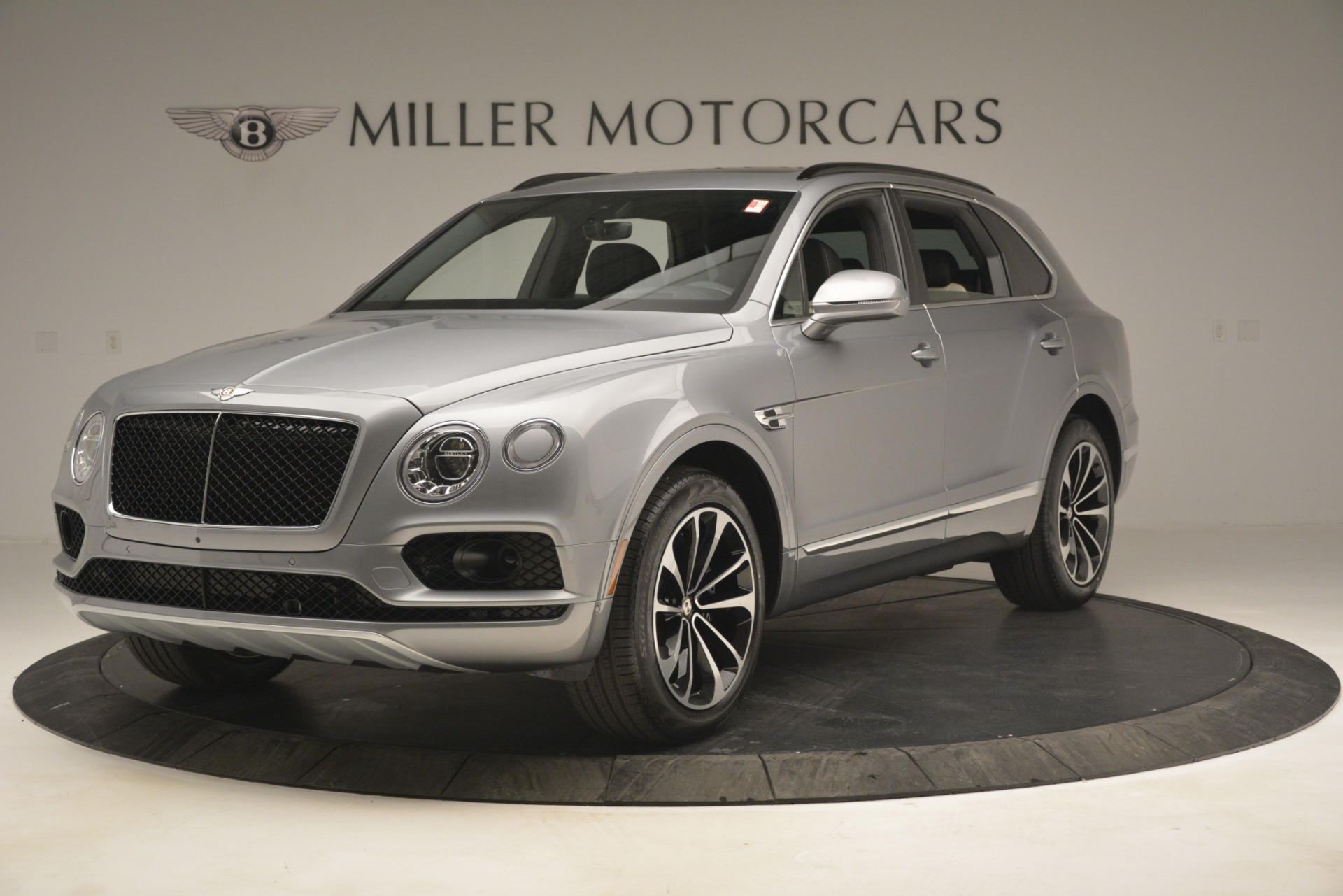 New 2019 Bentley Bentayga V8 for sale Sold at Alfa Romeo of Westport in Westport CT 06880 1