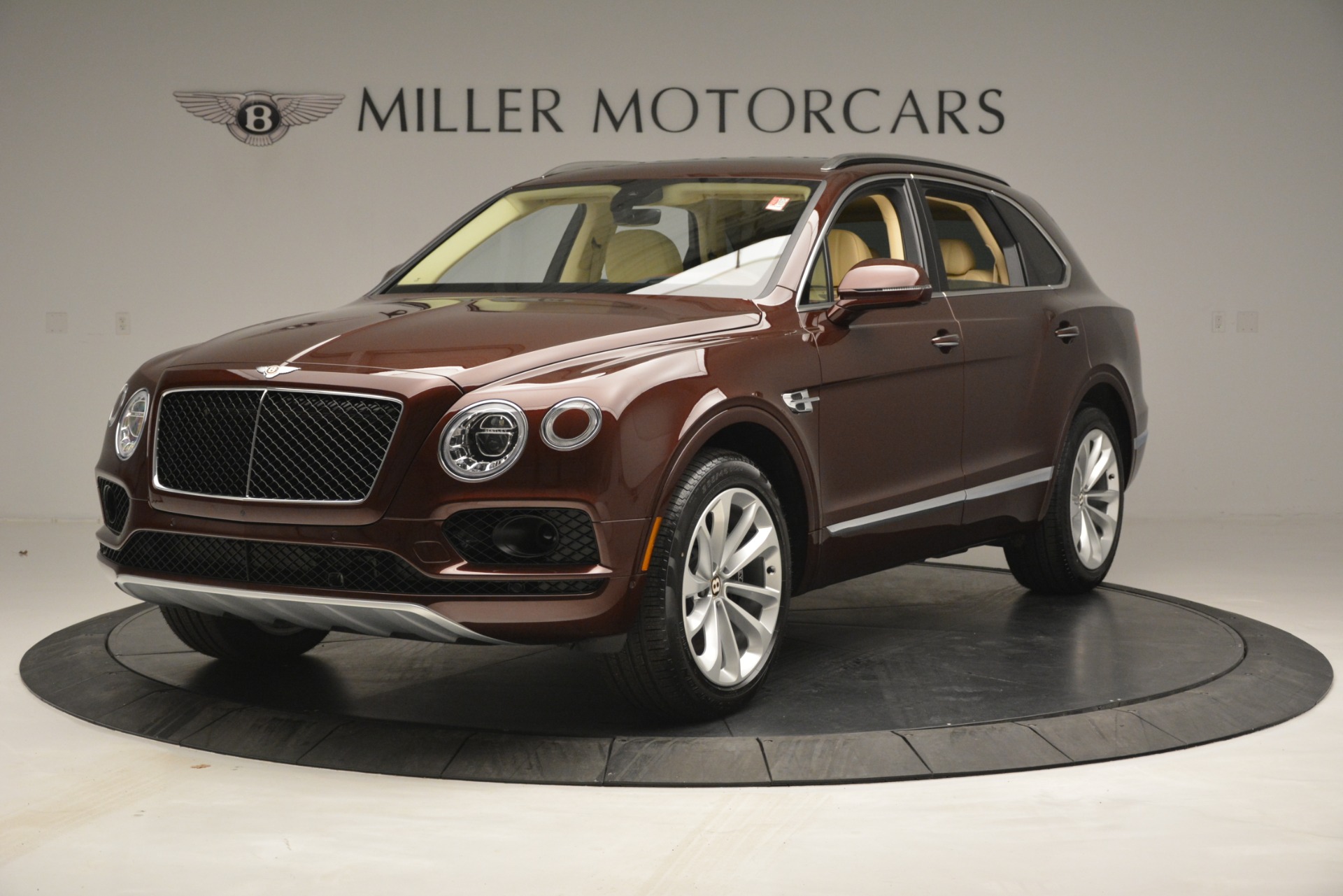 New 2019 Bentley Bentayga V8 for sale Sold at Alfa Romeo of Westport in Westport CT 06880 1