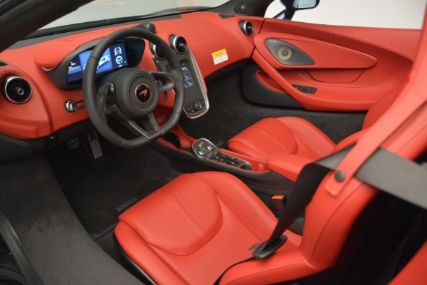 Used 2019 McLaren 570S Spider for sale $149,900 at Alfa Romeo of Westport in Westport CT 06880 23