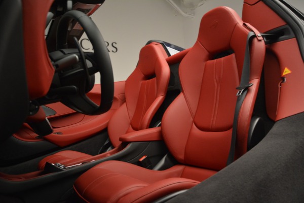 Used 2019 McLaren 570S Spider for sale $149,900 at Alfa Romeo of Westport in Westport CT 06880 25