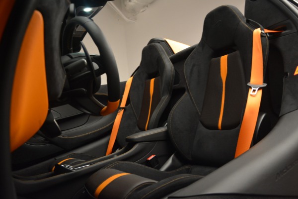 Used 2019 McLaren 570S Spider for sale Sold at Alfa Romeo of Westport in Westport CT 06880 25