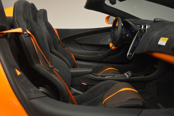 Used 2019 McLaren 570S Spider for sale Sold at Alfa Romeo of Westport in Westport CT 06880 27