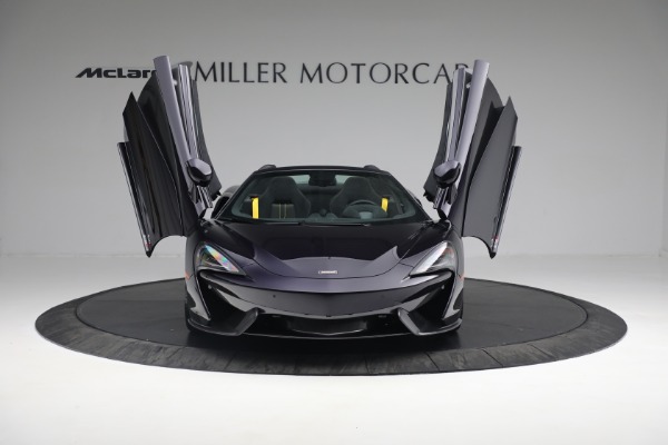 Used 2019 McLaren 570S Spider for sale Sold at Alfa Romeo of Westport in Westport CT 06880 23