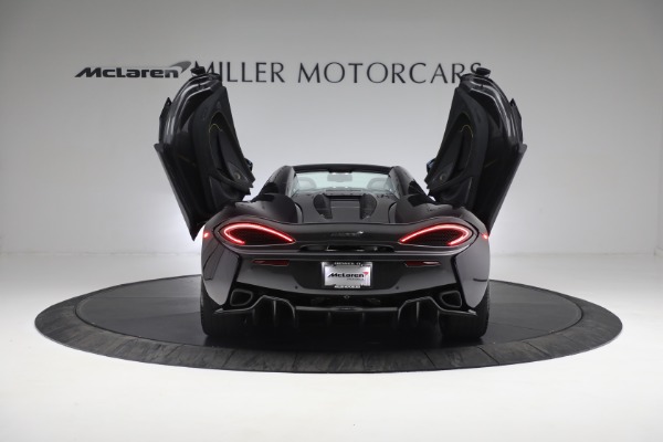 Used 2019 McLaren 570S Spider for sale Sold at Alfa Romeo of Westport in Westport CT 06880 27