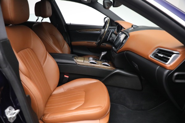 Used 2019 Maserati Ghibli S Q4 for sale $55,900 at Alfa Romeo of Westport in Westport CT 06880 17