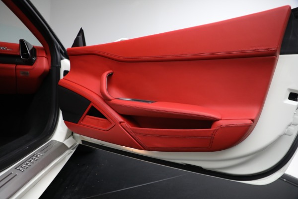 Used 2012 Ferrari 458 Italia for sale Sold at Alfa Romeo of Westport in Westport CT 06880 19