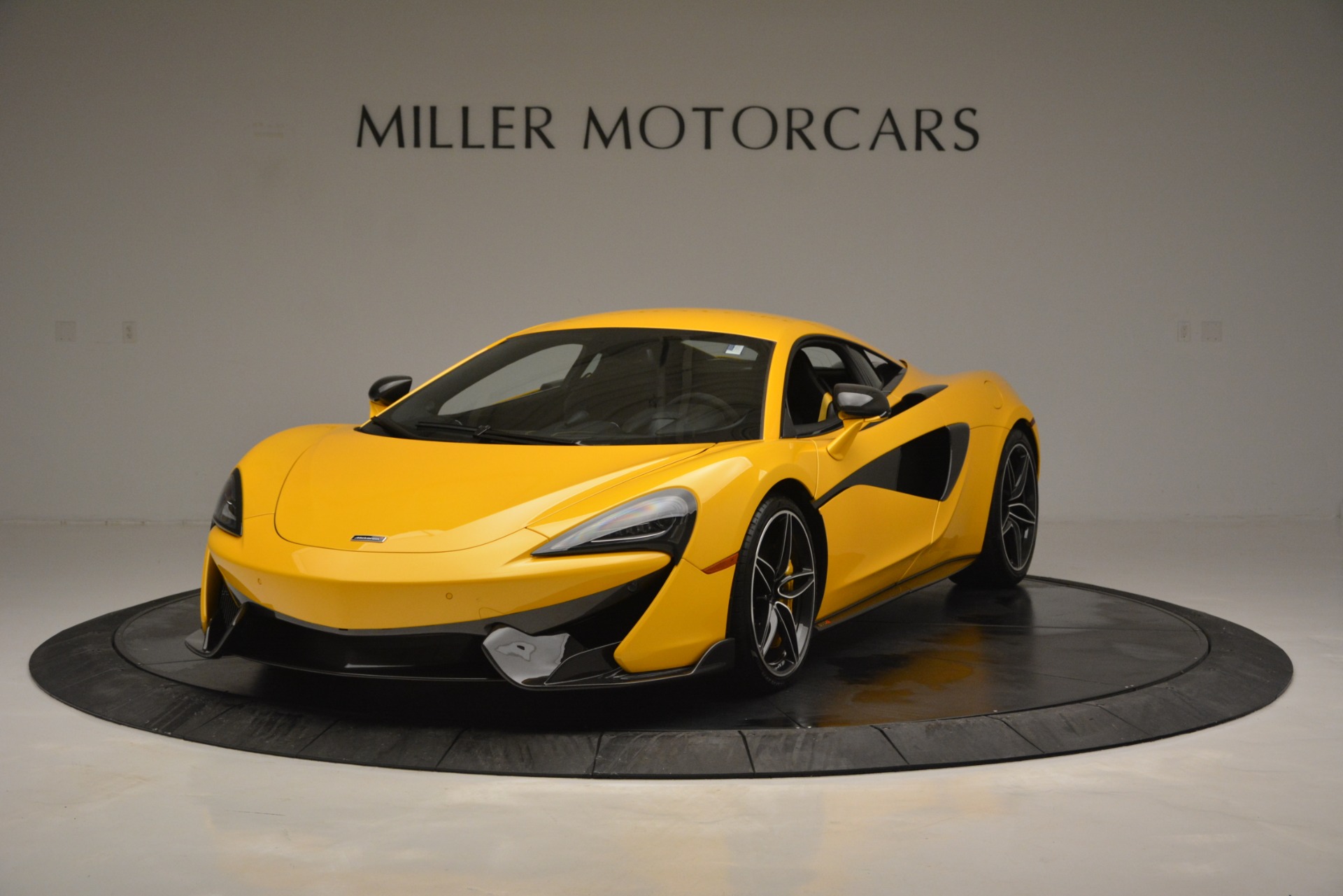 Used 2017 McLaren 570S for sale Sold at Alfa Romeo of Westport in Westport CT 06880 1