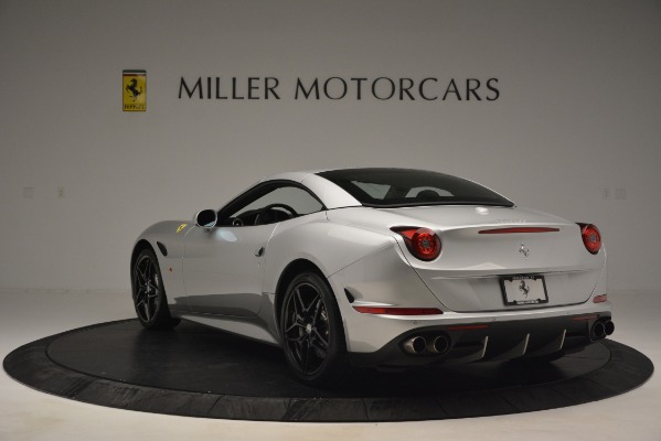 Used 2015 Ferrari California T for sale Sold at Alfa Romeo of Westport in Westport CT 06880 17