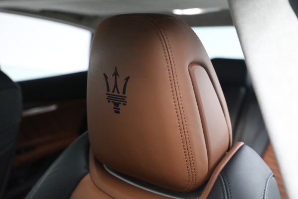 Used 2019 Maserati Quattroporte S Q4 GranLusso Edizione Nobile for sale Sold at Alfa Romeo of Westport in Westport CT 06880 26