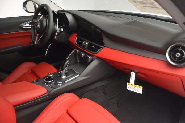 New 2019 Alfa Romeo Giulia Ti Sport Q4 for sale Sold at Alfa Romeo of Westport in Westport CT 06880 22