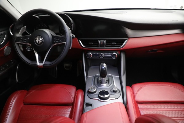New 2019 Alfa Romeo Giulia Ti Sport Q4 for sale Sold at Alfa Romeo of Westport in Westport CT 06880 18