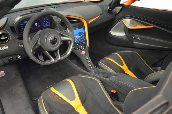 Used 2018 McLaren 720S Coupe for sale Sold at Alfa Romeo of Westport in Westport CT 06880 17