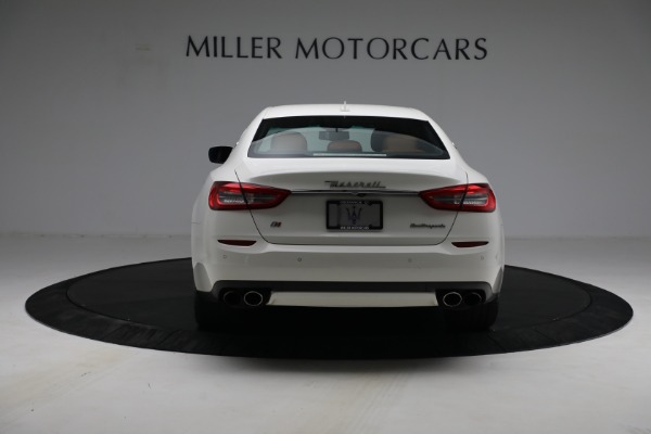 Used 2015 Maserati Quattroporte S Q4 for sale Sold at Alfa Romeo of Westport in Westport CT 06880 6