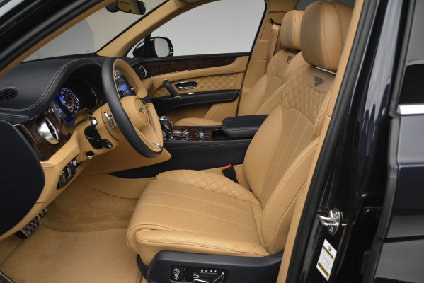 Used 2017 Bentley Bentayga W12 for sale Sold at Alfa Romeo of Westport in Westport CT 06880 18
