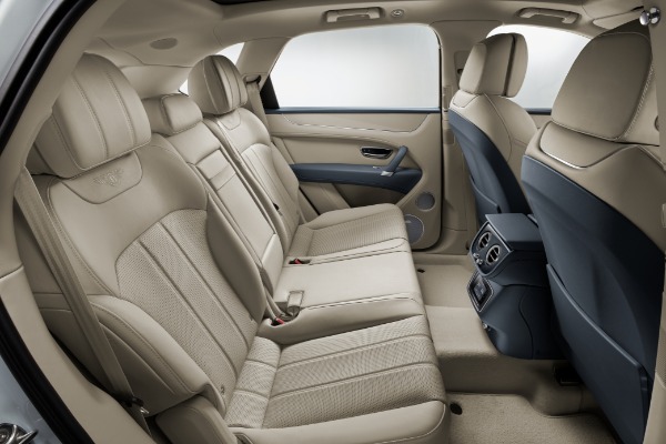 New 2020 Bentley Bentayga Hybrid for sale Sold at Alfa Romeo of Westport in Westport CT 06880 10