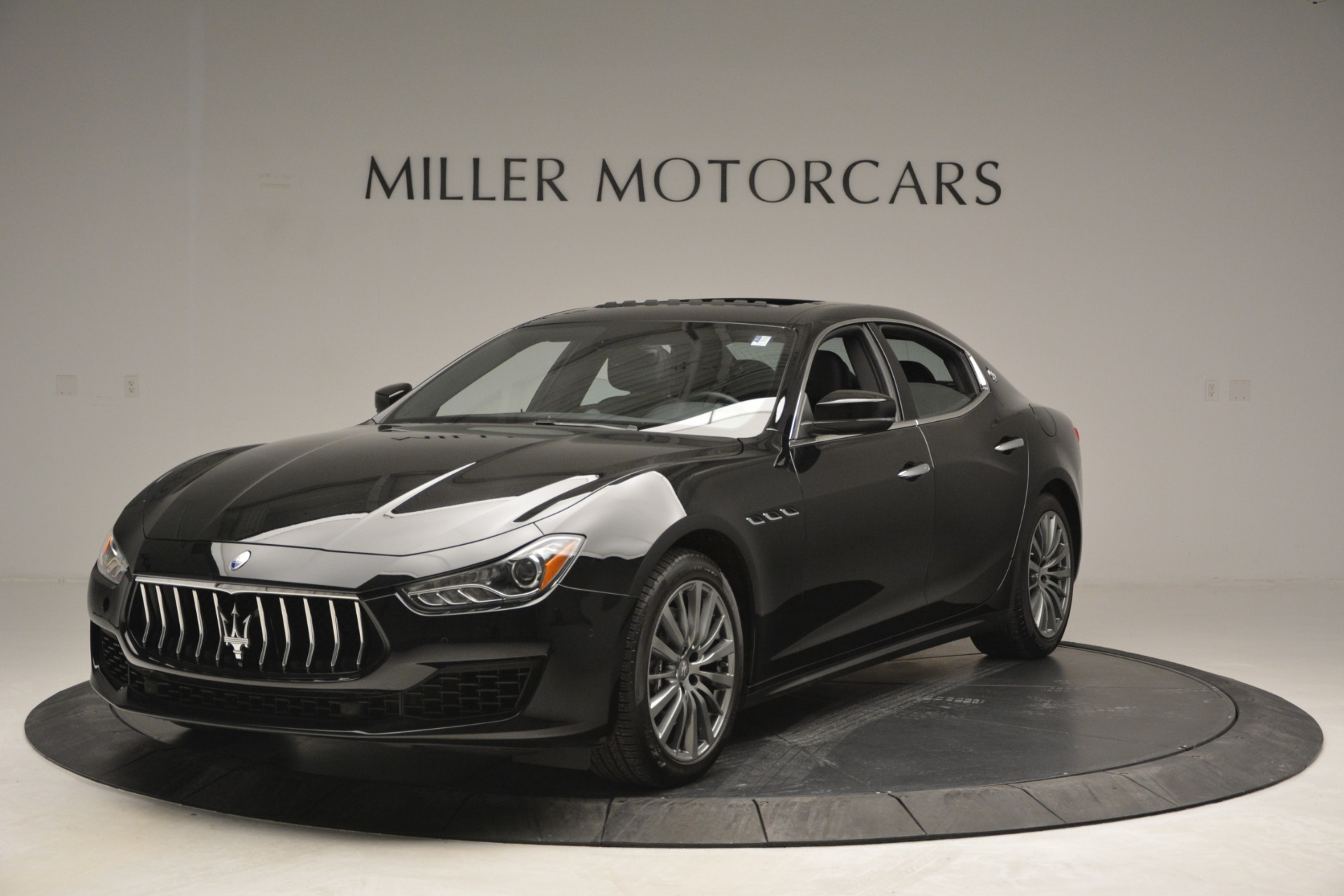 Used 2018 Maserati Ghibli S Q4 for sale Sold at Alfa Romeo of Westport in Westport CT 06880 1