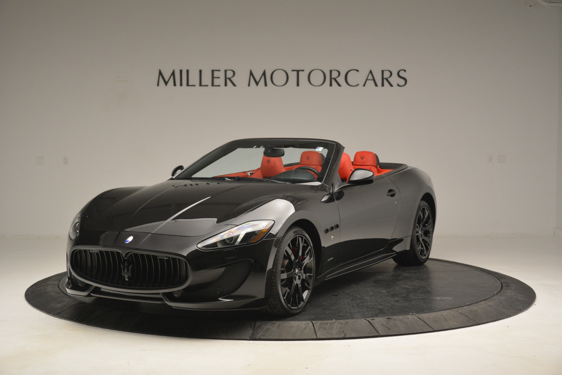 Used 2015 Maserati GranTurismo Sport for sale Sold at Alfa Romeo of Westport in Westport CT 06880 1