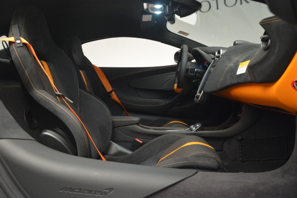 New 2019 McLaren 570S Coupe for sale Sold at Alfa Romeo of Westport in Westport CT 06880 20