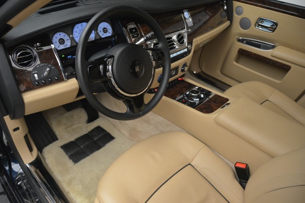 Used 2014 Rolls-Royce Ghost for sale Sold at Alfa Romeo of Westport in Westport CT 06880 15