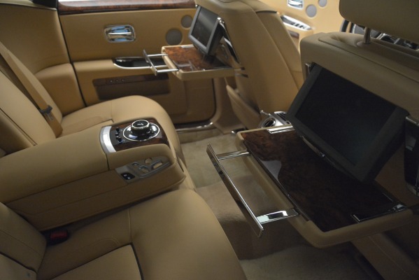 Used 2014 Rolls-Royce Ghost for sale Sold at Alfa Romeo of Westport in Westport CT 06880 22