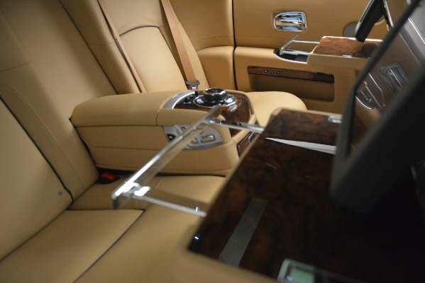 Used 2014 Rolls-Royce Ghost for sale Sold at Alfa Romeo of Westport in Westport CT 06880 24