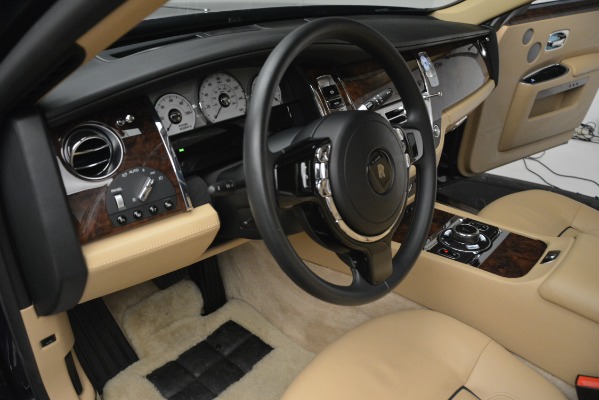 Used 2014 Rolls-Royce Ghost for sale Sold at Alfa Romeo of Westport in Westport CT 06880 28