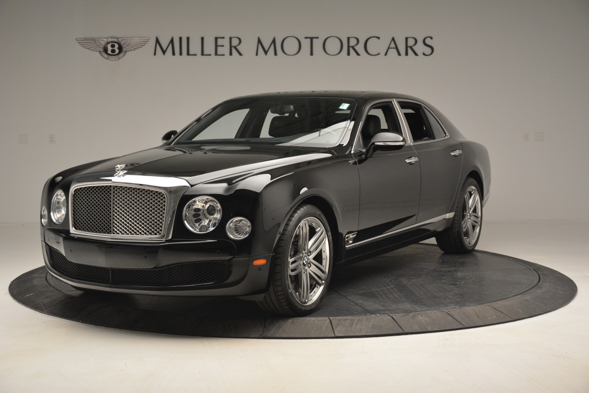 Used 2013 Bentley Mulsanne Le Mans Edition for sale Sold at Alfa Romeo of Westport in Westport CT 06880 1