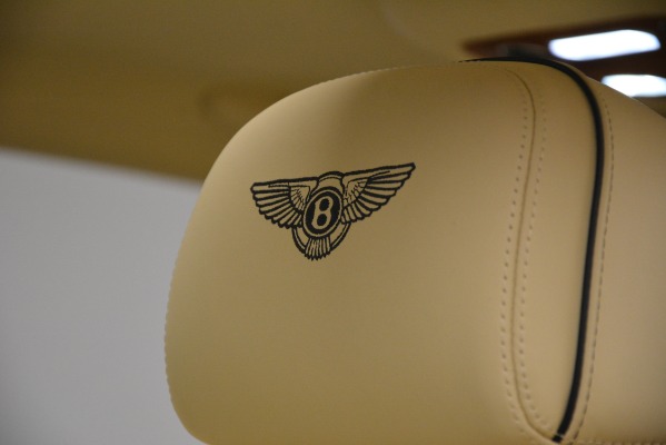 Used 2015 Bentley Flying Spur V8 for sale Sold at Alfa Romeo of Westport in Westport CT 06880 21