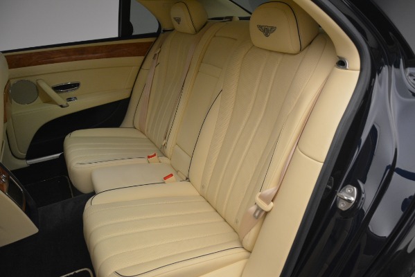 Used 2015 Bentley Flying Spur V8 for sale Sold at Alfa Romeo of Westport in Westport CT 06880 25
