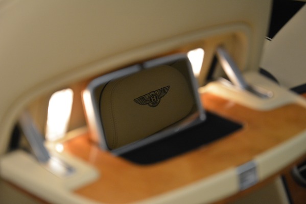 Used 2015 Bentley Flying Spur V8 for sale Sold at Alfa Romeo of Westport in Westport CT 06880 27