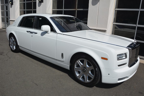 Used 2014 Rolls-Royce Phantom for sale Sold at Alfa Romeo of Westport in Westport CT 06880 12