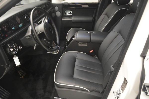 Used 2014 Rolls-Royce Phantom for sale Sold at Alfa Romeo of Westport in Westport CT 06880 16