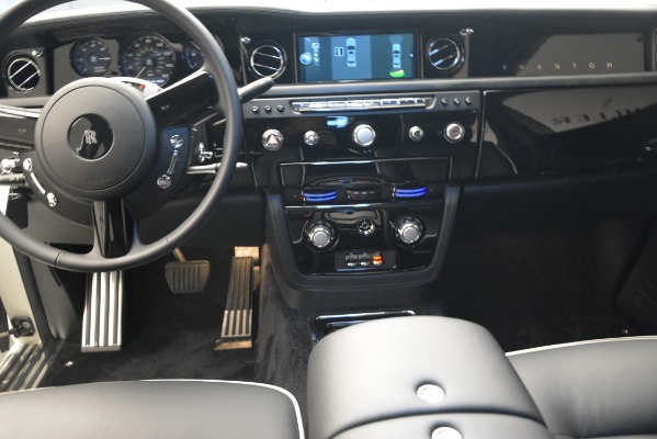 Used 2014 Rolls-Royce Phantom for sale Sold at Alfa Romeo of Westport in Westport CT 06880 22