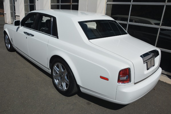 Used 2014 Rolls-Royce Phantom for sale Sold at Alfa Romeo of Westport in Westport CT 06880 5