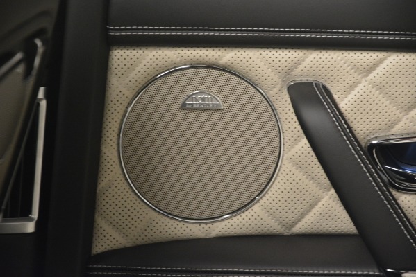 Used 2018 Bentley Flying Spur W12 S for sale $134,900 at Alfa Romeo of Westport in Westport CT 06880 17