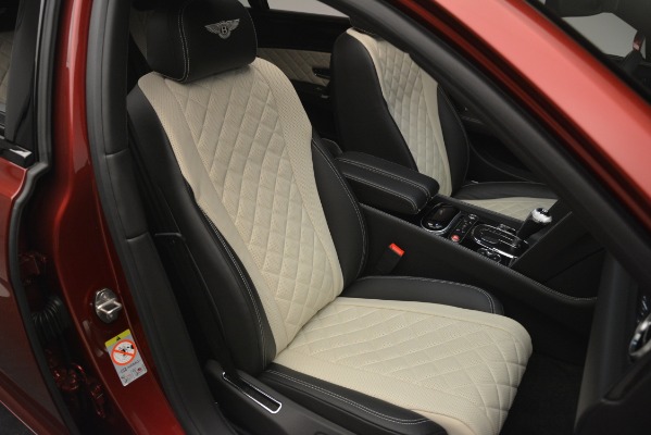 Used 2018 Bentley Flying Spur W12 S for sale $134,900 at Alfa Romeo of Westport in Westport CT 06880 27