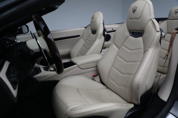 Used 2019 Maserati GranTurismo Sport Convertible for sale Sold at Alfa Romeo of Westport in Westport CT 06880 21