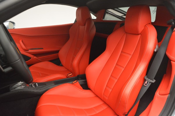 Used 2015 Ferrari 458 Italia for sale $215,900 at Alfa Romeo of Westport in Westport CT 06880 15