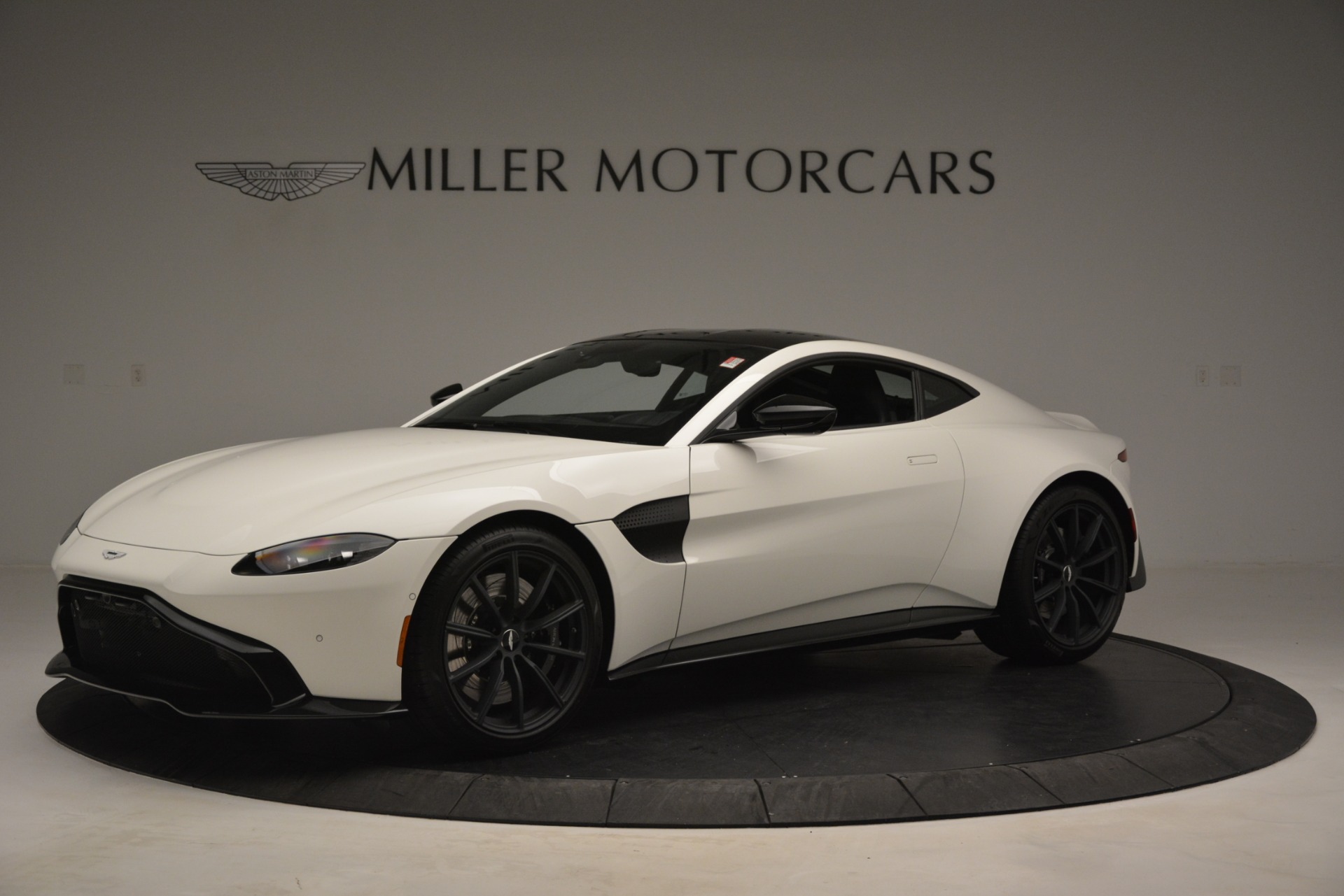 New 2019 Aston Martin Vantage V8 for sale Sold at Alfa Romeo of Westport in Westport CT 06880 1