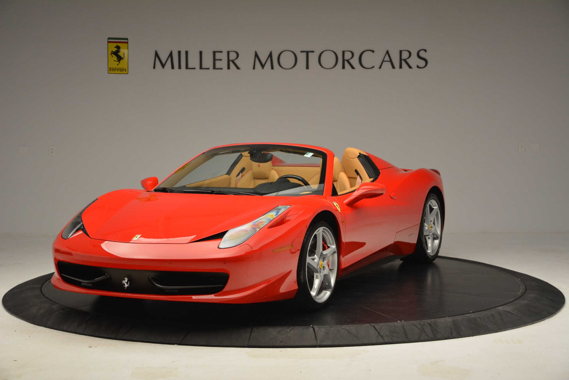 Used 2013 Ferrari 458 Spider for sale Sold at Alfa Romeo of Westport in Westport CT 06880 1